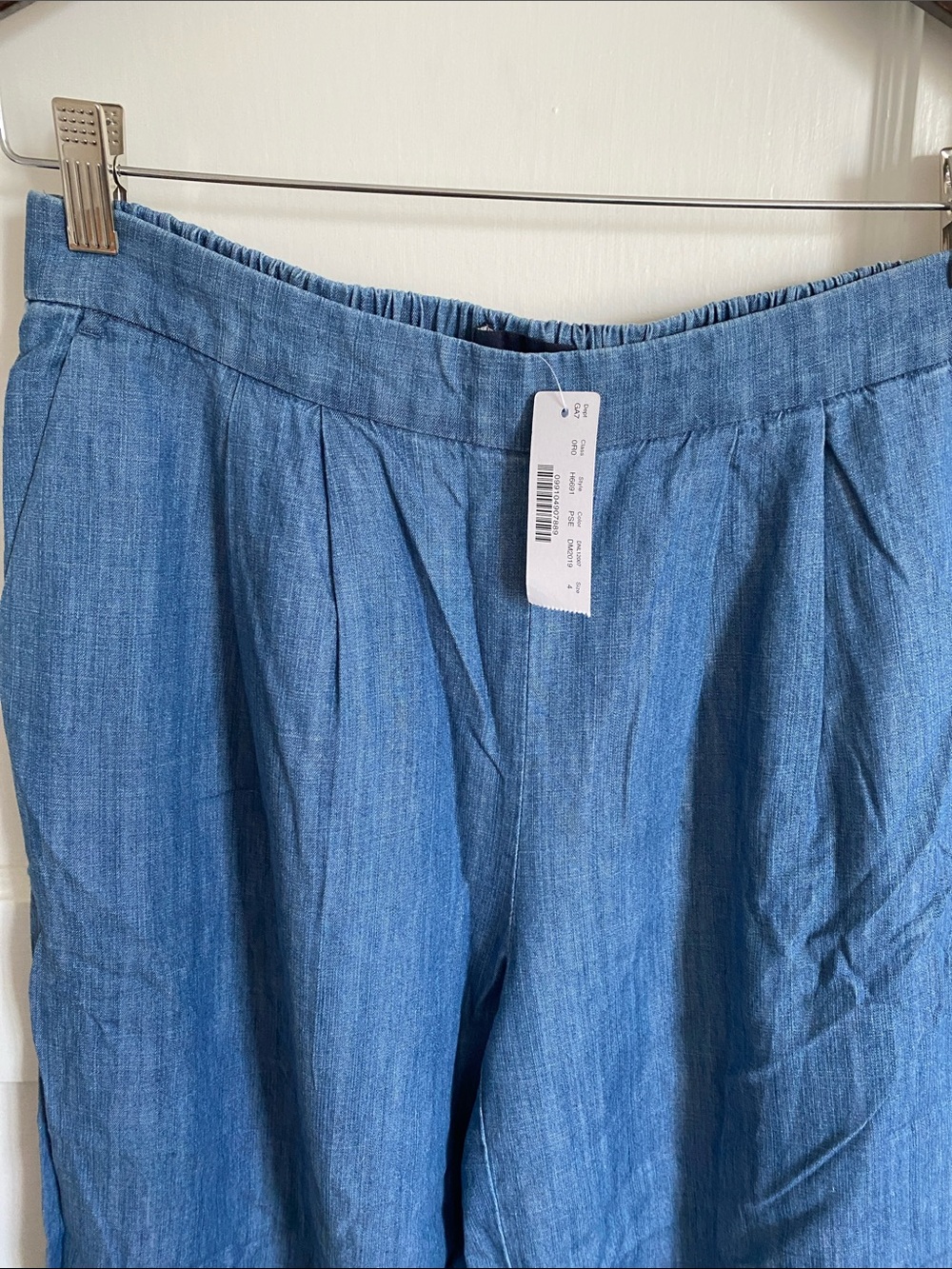 NWT J. Crew Wide-leg cropped chambray pant - Picture 3 of 6